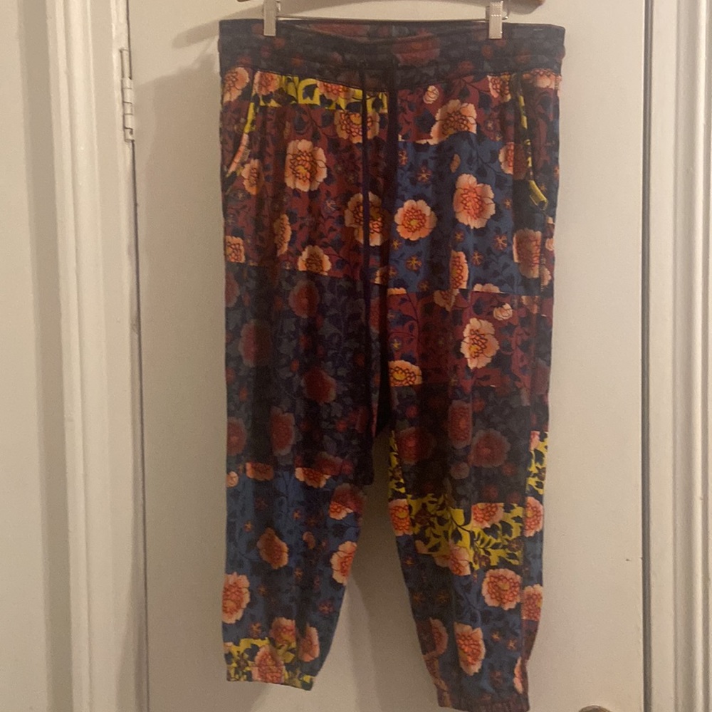 Anthropologie floral sweat pants size 1x